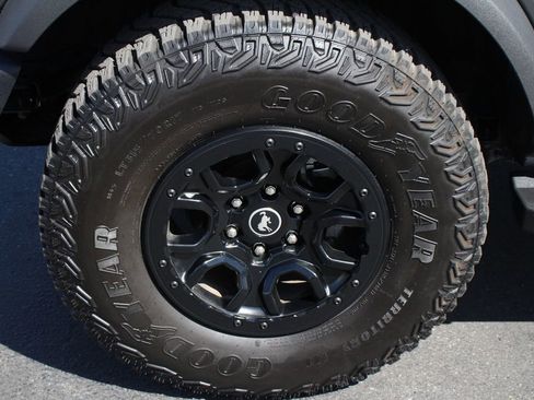 Certified 2024 Ford Bronco Wildtrak AWD/4WD image 14