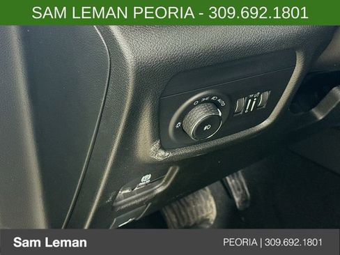 New 2025 Jeep Grand Cherokee Limited w/ Black Appearance Package image 10