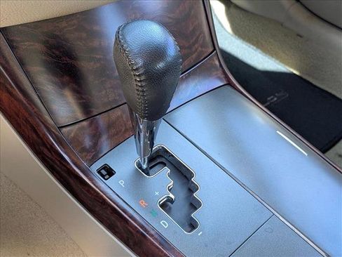 Used 2011 Toyota Avalon image 17