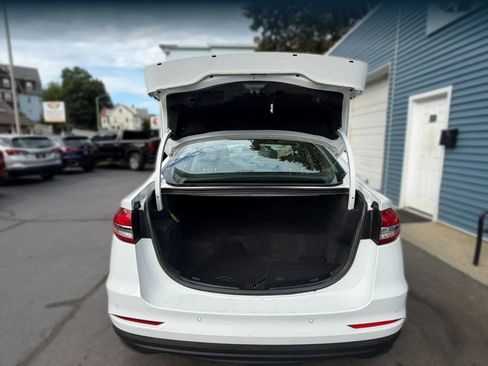 Used 2020 Ford Fusion Titanium FWD image 7
