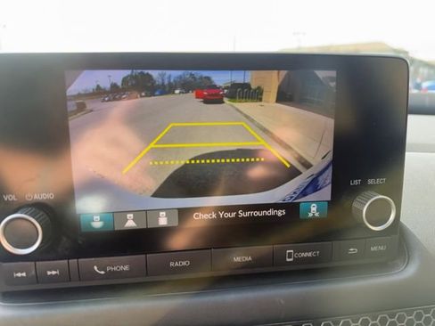 Used 2023 Honda HR-V Sport image 12