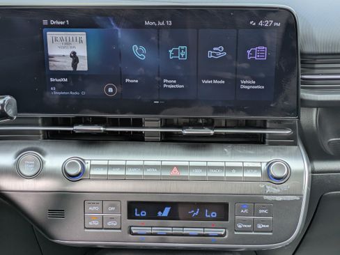 Used 2024 Hyundai Kona SEL FWD image 17