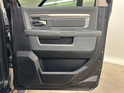 Used 2015 RAM 2500 Lone Star image 24