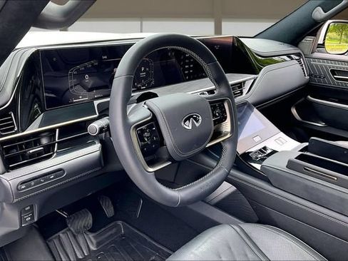 Used 2026 INFINITI QX80 Autograph w/ Premium Cargo Package AWD/4WD image 14