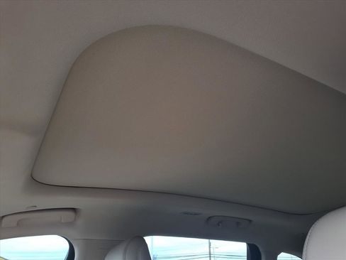 Used 2024 Lincoln Nautilus Reserve w/ Equipment Group 202A image 20