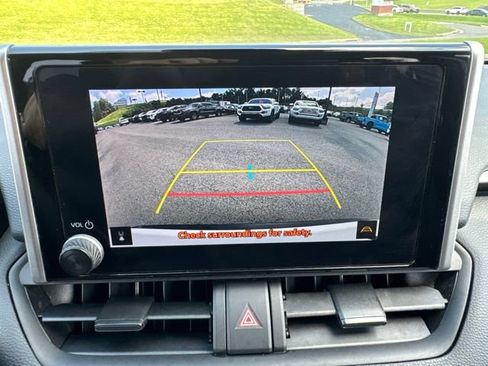 Used 2024 Toyota RAV4 XLE w/ Convenience Package AWD/4WD image 14