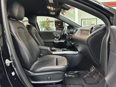 Used 2021 Mercedes-Benz GLA 250 4MATIC image 17