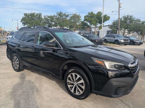 Used 2020 Subaru Outback Premium w/ Popular Package #1 AWD/4WD image 2