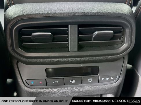 Used 2023 Honda Pilot TrailSport image 25