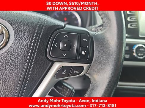Used 2018 Toyota Highlander XLE FWD image 16