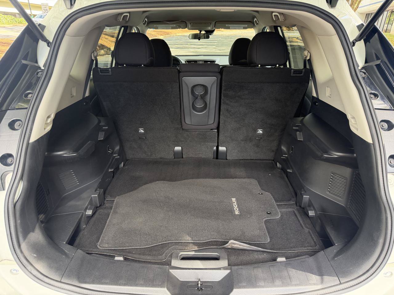 Used 2020 Nissan Rogue S w/ Special Edition Package FWD image 27
