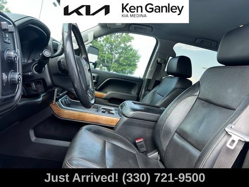 Used 2017 Chevrolet Silverado 1500 LTZ w/ LTZ Plus Package AWD/4WD image 11