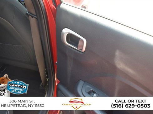 Used 2026 Hyundai Venue SEL FWD image 28