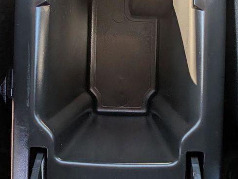 Used 2018 Chevrolet Colorado Z71 AWD/4WD image 20