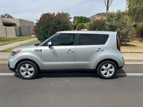 Used 2019 Kia Soul image 6