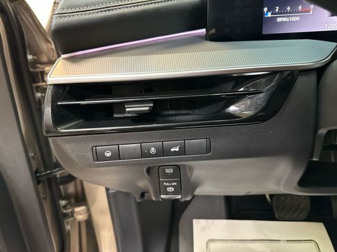 Certified 2025 Nissan Murano SL AWD/4WD image 22