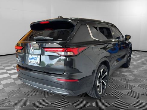 Used 2022 Mitsubishi Outlander ES AWD/4WD image 5