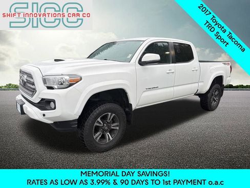 Used 2017 Toyota Tacoma TRD Sport AWD/4WD image 1