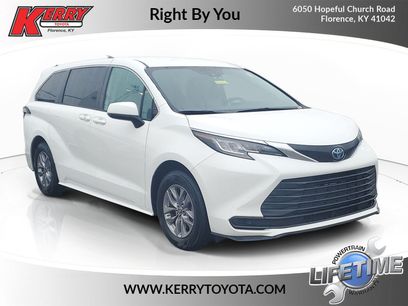 Used 2022 Toyota Sienna LE