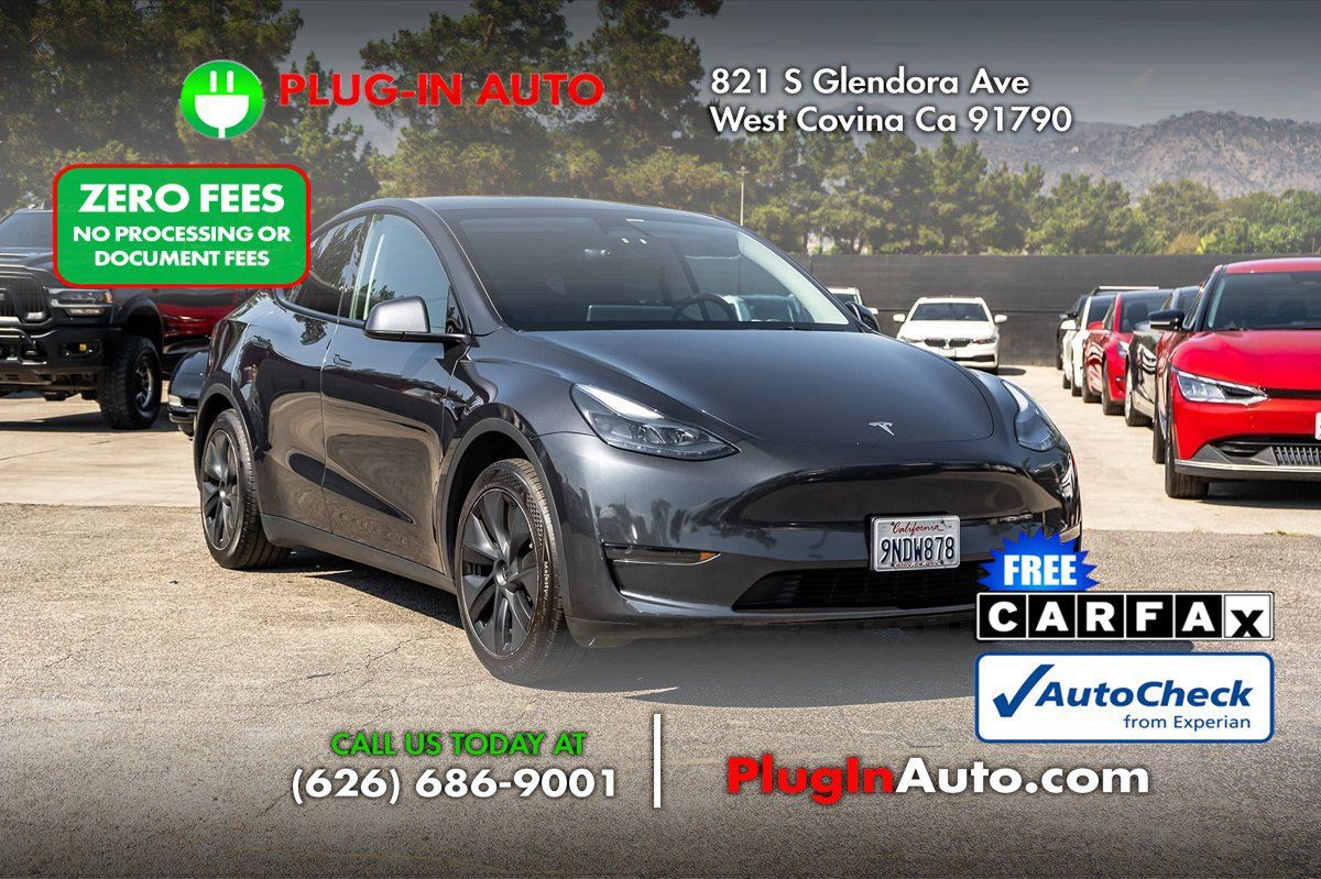 Used 2024 Tesla Model Y Long Range RWD image 4