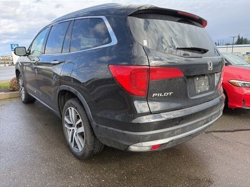 Used 2017 Honda Pilot Elite image 3