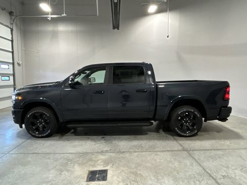New 2026 RAM 1500 Big Horn AWD/4WD image 9