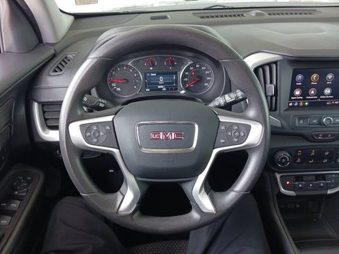 Used 2024 GMC Terrain SLE AWD/4WD image 16