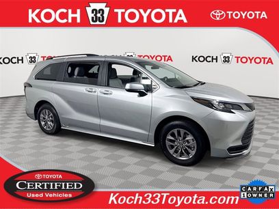 Certified 2025 Toyota Sienna LE