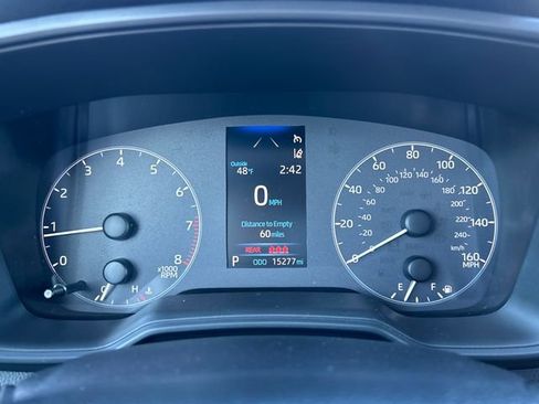 Used 2025 Toyota Corolla LE image 20