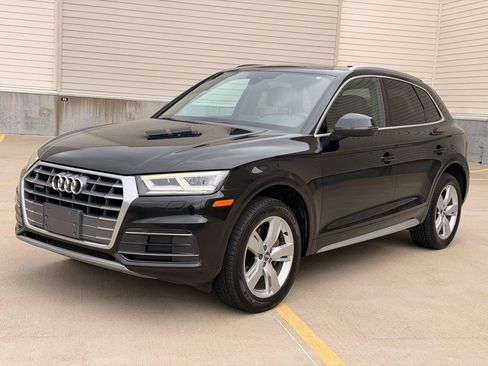Used 2018 Audi Q5 2.0T Premium Plus w/ Premium Plus Package AWD/4WD image 7