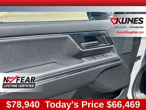 New 2026 GMC Sierra EV Elevation w/ Premium Package image 21