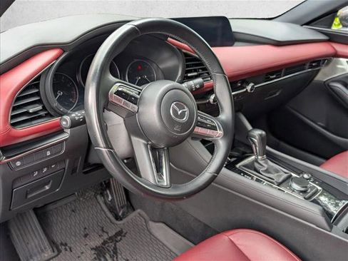 Used 2019 MAZDA MAZDA3 AWD Hatchback w/ Premium Pkg image 9