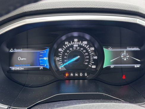 Certified 2019 Ford Edge Titanium w/ Equipment Group 301A image 24