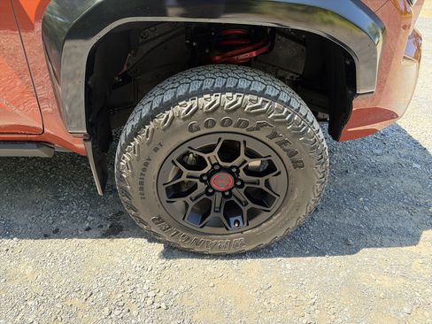 Used 2024 Toyota Tacoma TRD Pro AWD/4WD image 17