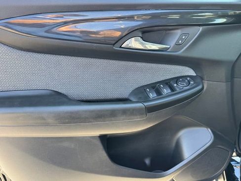 Certified 2025 Chevrolet TrailBlazer LS FWD image 15