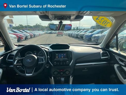 Certified 2024 Subaru Forester Premium AWD/4WD image 12