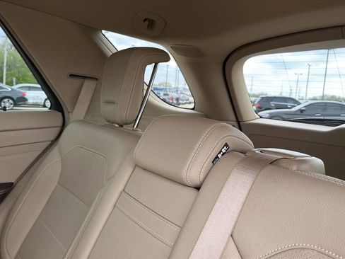 Used 2015 Mercedes-Benz ML 350 4MATIC image 45