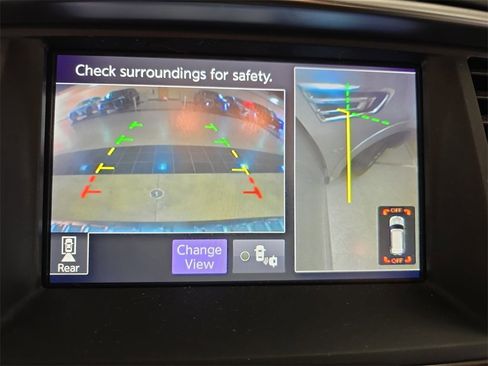 Used 2018 INFINITI QX80 4WD w/ Driver Assistance Package image 26