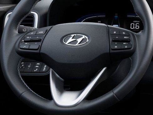 New 2026 Hyundai Venue SEL FWD image 15