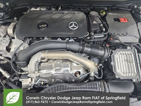 Used 2025 Mercedes-Benz CLA 250 4MATIC image 34