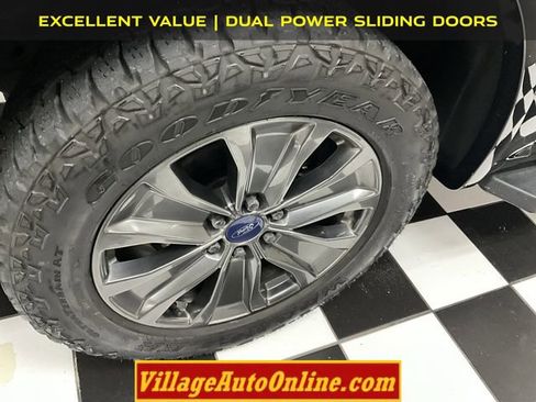 Used 2018 Ford F150 XLT w/ Equipment Group 302A Luxury image 11