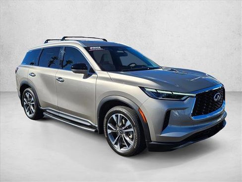 Used 2022 INFINITI QX60 Luxe w/ Cargo Package image 3