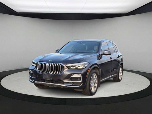 Used 2019 BMW X5 xDrive40i w/ Premium Package 2 AWD/4WD image 4
