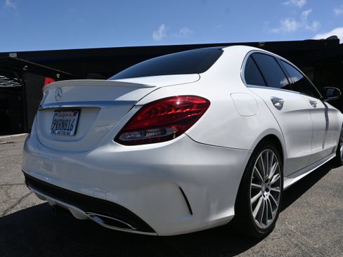 Used 2016 Mercedes-Benz C 300 Sedan image 10