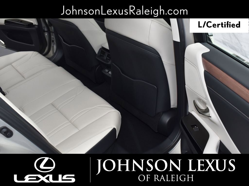 Used 2025 Lexus ES 300h w/ Technology Package FWD image 13