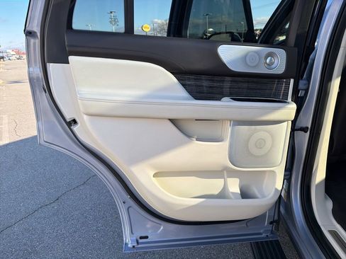 Used 2021 Lincoln Navigator Black Label AWD/4WD image 16