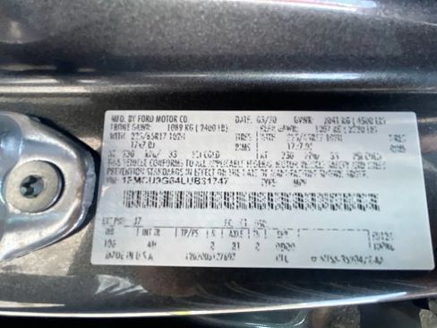 Used 2020 Ford Escape SE AWD/4WD image 32