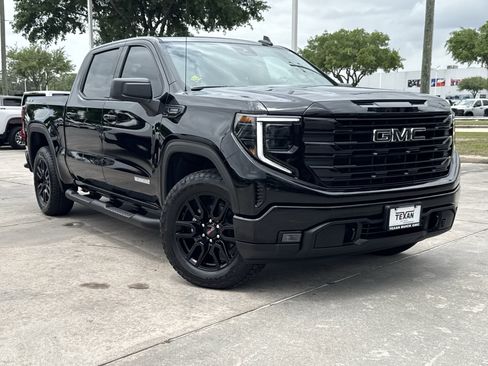 Certified 2026 GMC Sierra 1500 Elevation AWD/4WD image 3