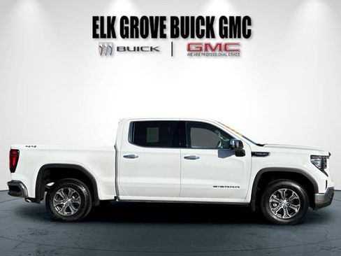Used 2025 GMC Sierra 1500 SLT image 3
