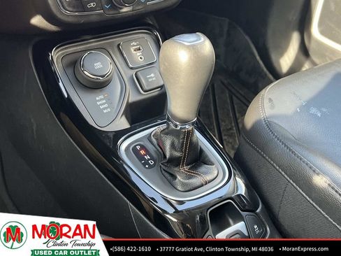 Used 2020 Jeep Compass Limited image 23